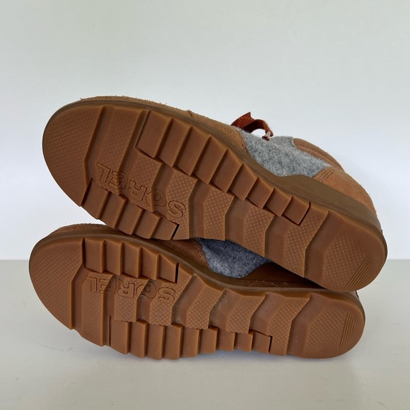 Sorel Evie Ankle Lace-up Wedge Platform Booties, Tan Brown/ Gray Suede, size 7.5 - Picture 5 of 12